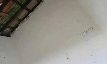 Imagem 4: Vende-se uma casa na Rua Alto do Olho d'água, Nova Descoberta