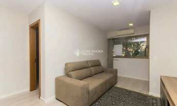 Imagem 6: Imóvel para aluguel possui 76 metros quadrados com 2 quartos em Petrópolis - Porto Alegre