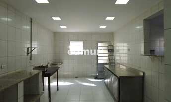 Imagem 7: SALÃO para ALUGUEL com 130m² no bairro PARQUE DAS NAçõES com 0 quartos e 0 vagas. Santo An