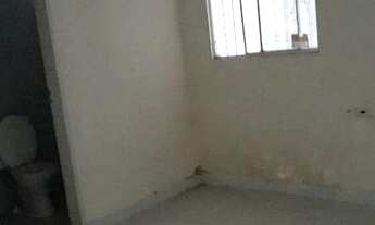 Imagem 3: ALUGA-SE UMA CASA EM CARPINA