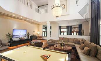 Imagem 2: Maravilhosa!! Casa em condomínio com 4 dormitórios