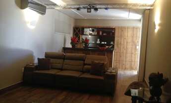 Imagem 5: Casa para venda possui 998 metros quadrados com 4 quartos