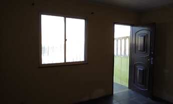 Imagem 3: Casa Araruama 2 quartos, sala, cozinha, banheiro, varanda, garagem 1 carro