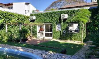 Imagem: Porto Alegre - Casa Padrão - Jardim Botânico