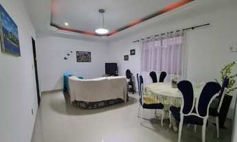 Imagem: Casa Independente e Linear com um terreno