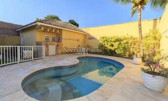 Imagem 2: Condomínio com toda infraestrutura, a alguns passos da praia!