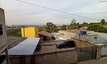 Imagem 6: VENDO EXCELENTE CASA COM 2 PAVIMENTOS DE 4 QUARTOS!! EM CONDOMÍNIO FECHADO!! EM ARNIQUEIRA