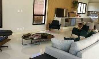 Imagem 3: Casa Alto Padrão para Venda em Alphaville Santana de Parnaíba-SP