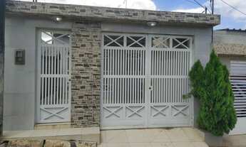 Imagem: Alugo está linda casa em Vitória de Santo