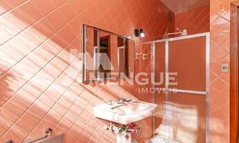 Imagem 7: Casa com 3 Quartos e 4 vagas à Venda, 330m² por R$ 900.000 na Vila Ipiranga em Porto Aleg