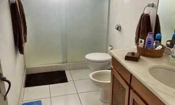 Imagem 7: Cobertura 214m2 duplex, bem conservada, sol da manhã, indevassada, 3 vagas na garagem