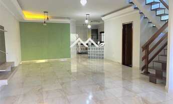 Imagem 3: Casa à venda com 3 dormitórios, com piscina com 256m² de construção no Condomínio Aruã em