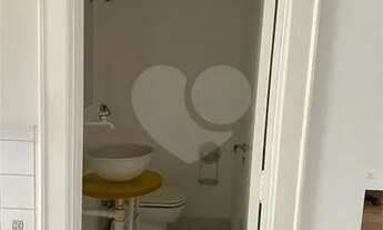 Imagem 5: Apartamento de 148m2 com 2 dormitórios, 2 banheiros, lavabo ampla sala, 1 vaga