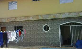 Imagem 2: Casa para venda em Vila Nova Esperia de 203.00m² com 3 Quartos, 1 Suite e 4 Garagens