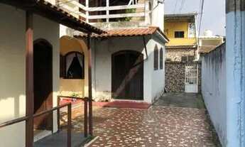 Imagem: Casa com 02 quartos no centro de Nilópolis