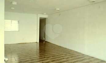 Imagem 2: Santana loja de rua = uma casa em baixo com entrada independente