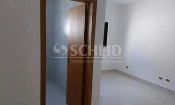 Imagem 7: Casa térrea com três dormitórios sendo um suíte e duas vagas de garagem