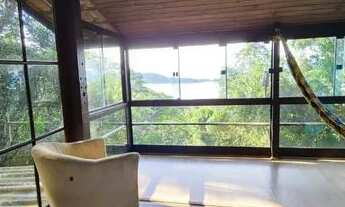 Imagem: Casa de 2 dormitórios na Lagoa da Conceição