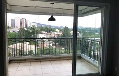 Imagem 2: Apartamento para aluguel tem 74 m², 2 dorms (1suíte), 2 vagas, varanda com vidro, vista li