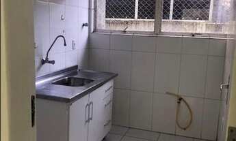 Imagem 4: Apartamento para Aluguel Apartamento de 2 dormitórios com garagem em Coqueiros. FLORIANOPO