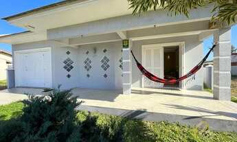 Imagem 2: Casa e Sobrado de 4 dormitórios à Venda - Xangri-lá