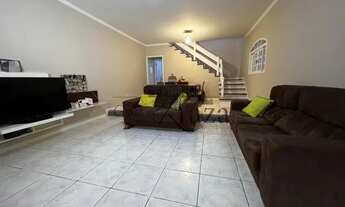 Imagem 4: Casa - Bosque dos Eucaliptos - 3 Dormitórios - 196m²