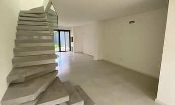 Imagem 3: Joinville - Casa Padrão - <br> Anita Garibaldi