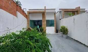 Imagem 3: Casa térrea com três dormitórios em Flores Manaus - AM