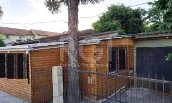 Imagem: PORTO ALEGRE - Casa Comercial - Hípica