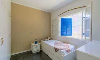 Imagem 5: Casa de Condomínio para venda em Marambaia de 137.00m² com 3 Quartos e 6 Garagens