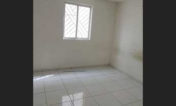 Imagem 3: Apartamento para aluguel possui 55 metros quadrados com 2 quartos em Muçumagro - João Pess