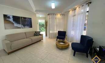 Imagem: Casa com piscina á venda em Riviera