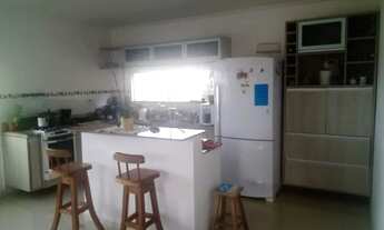 Imagem 5: Casa de condomínio para aluguel tem 200 metros quadrados com 3 quartos