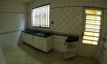 Imagem 2: BELO HORIZONTE - Casa Padrão - Castelo