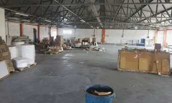 Imagem 2: Galpão em Ramos 1400m 5 vagas