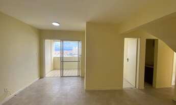 Imagem 3: Apartamento à Venda Duplex com Cobertura de 3 quartos, sendo 1 Suíte e Piscina no Imbuí