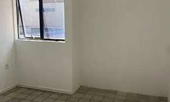 Imagem 4: Edf Silvio Viana corredor vera arruda