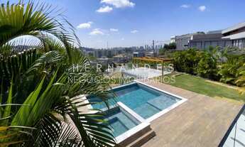 Imagem 3: Imóvel de luxo em condomínio fechado com 4 suítes e 570m² em Santana de Parnaíba-SP, no Ta