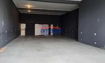 Imagem: Galpão c/ 155m2 c/ 03 salas Comerciais