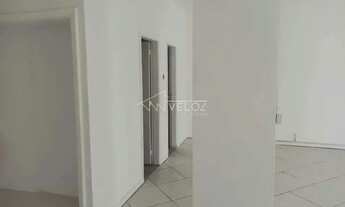 Imagem 2: Kitnet/Conjugado - / Residencial / Centro