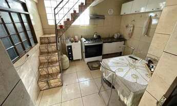 Imagem 5: Excelente sobrado no bairro Xaxim com 150m², 4 dormitórios ( sendo 1 suíte ) e 3 vagas - X