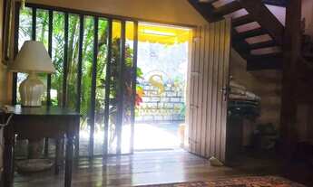 Imagem 5: Casa à venda com amplo terreno e muito charme no Canto da Lagoa - Loteamento Village, Flor