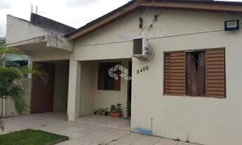 Imagem: Casa de 03 dormitórios à venda no Bairro