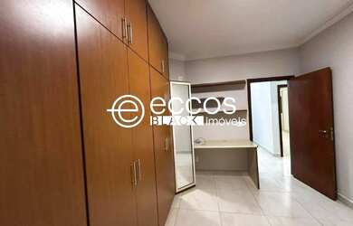 Imagem 13: Apartamento para aluguel, 3 quartos, 1 suíte, 2 vagas, Centro - Uberlândia/MG