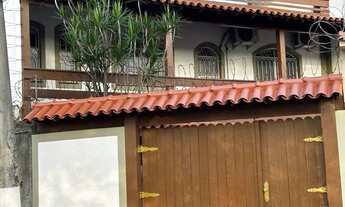 Imagem 2: Exclusiva Casa Triplex com Acabamento em Ipê, Rua Mario Hue, S/N, com entrada também pela