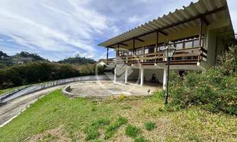 Imagem 2: Casa à venda 4 Suítes, 310m², R$ 1.240.000,00 Iúcas - Teresópolis/RJ codigo: 146915