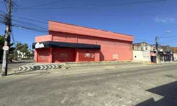 Imagem 2: Ponto comercial amplo com 3 frentes e 35 vagas rotativas na Rua Tenente Eliezer Costa