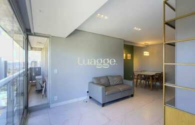 Imagem 3: Apartamento para alugar em Petrópolis com 2 quartos, 2 vagas e ótima localização