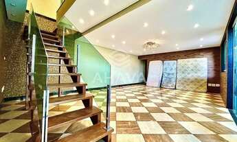 Imagem: Casa com 4 Quartos à Venda - 640m² - Trevo