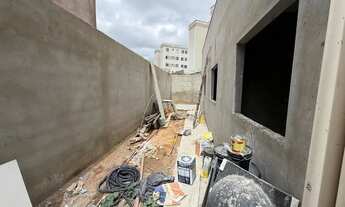 Imagem 4: Casa com lote de 210m2 no Belvedere